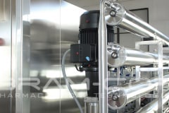 CROS-Pharmaceutical-Reverse-Osmosis-System-producing-purified-water